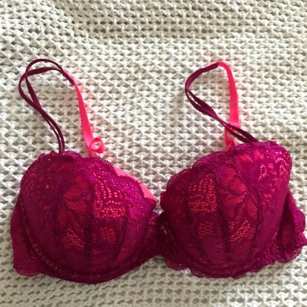 PINK bra